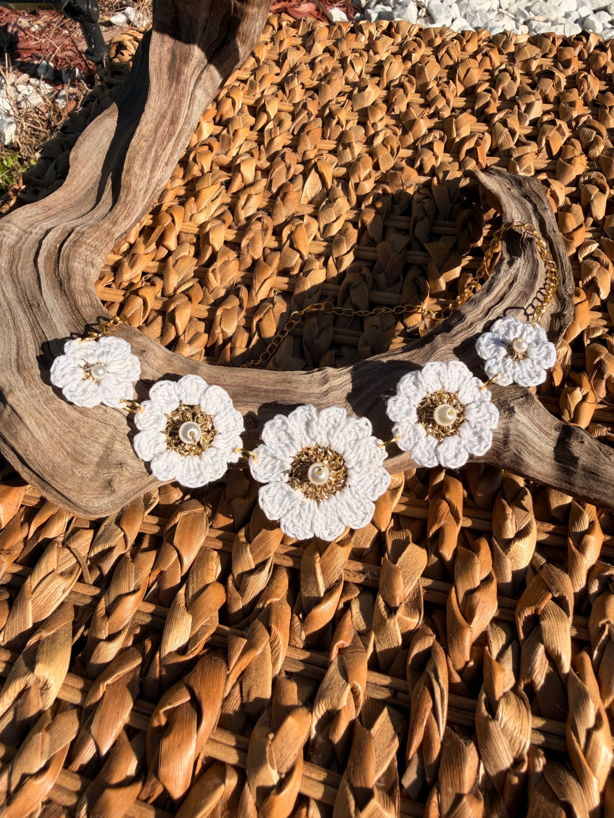 Handmade Micro Crochet White Floral Necklase